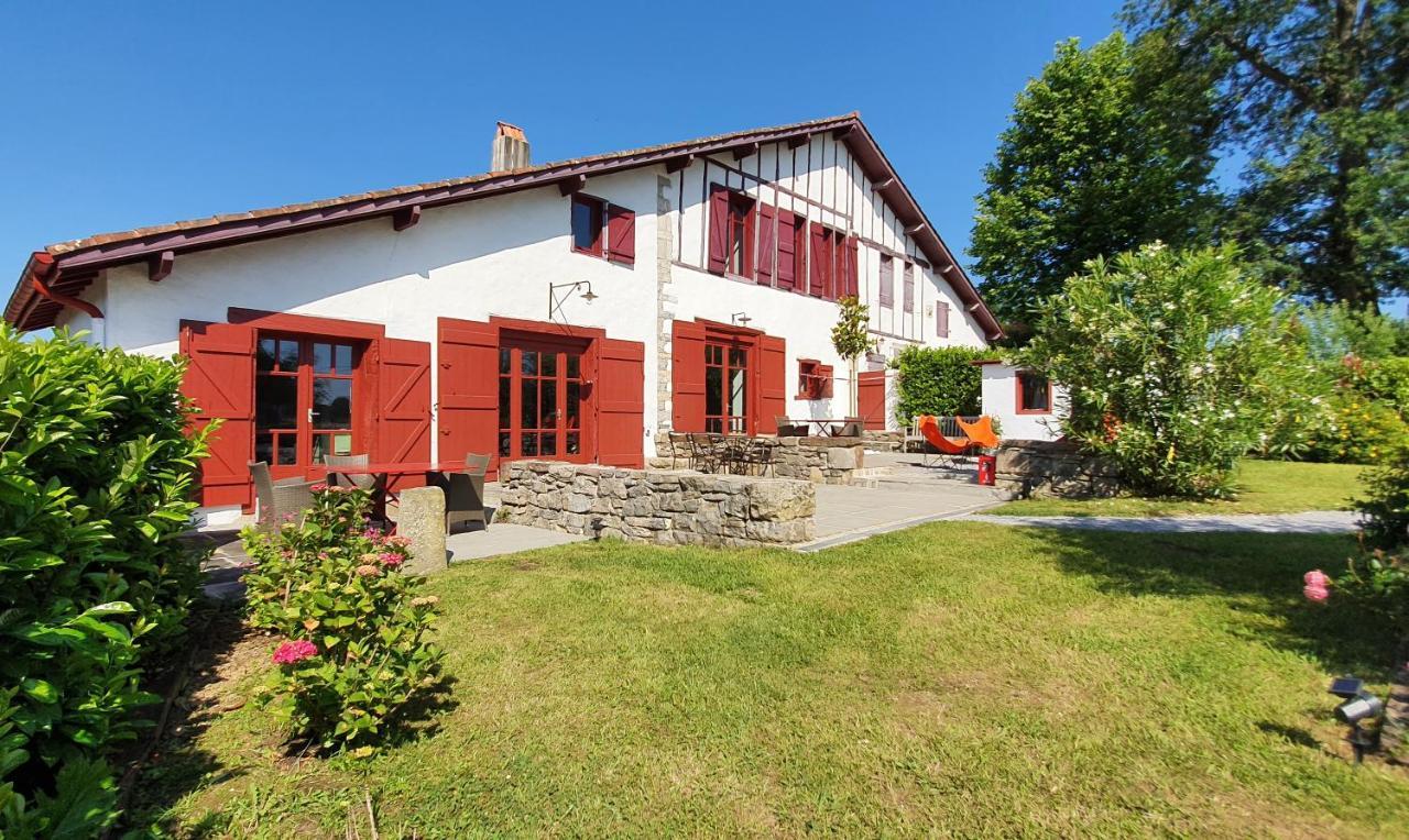 La Ferme D'Ika Bed & Breakfast Saint-Jean-de-Luz Exterior photo